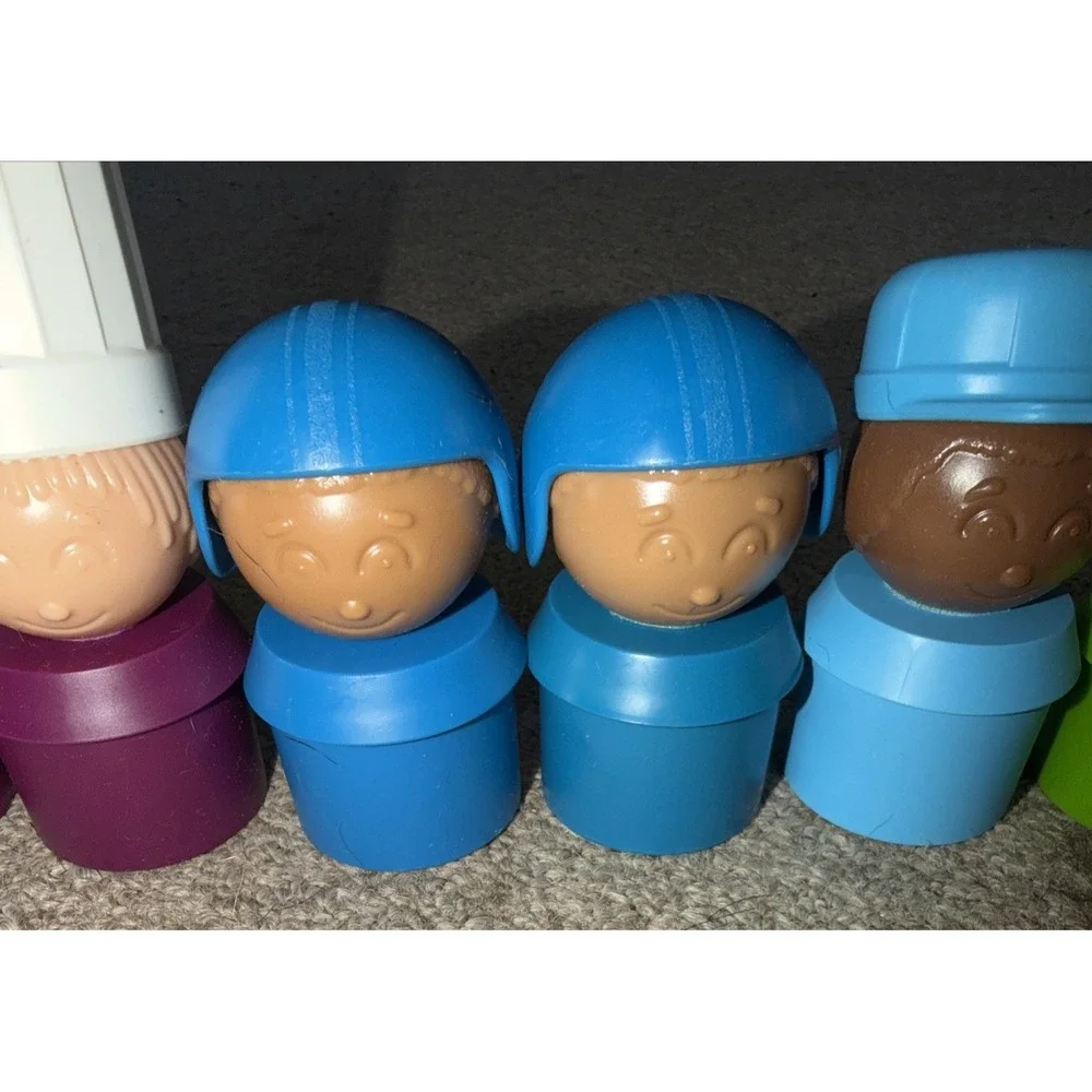 Vintage Tupperware Toys 1980's LI'L TUPPERS People 7 Figures All Brand New